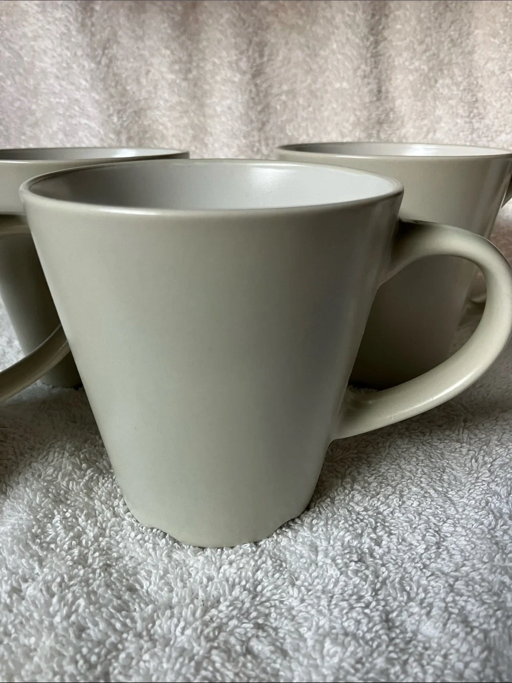 4 IKEA Light Gray Mugs # 12011.